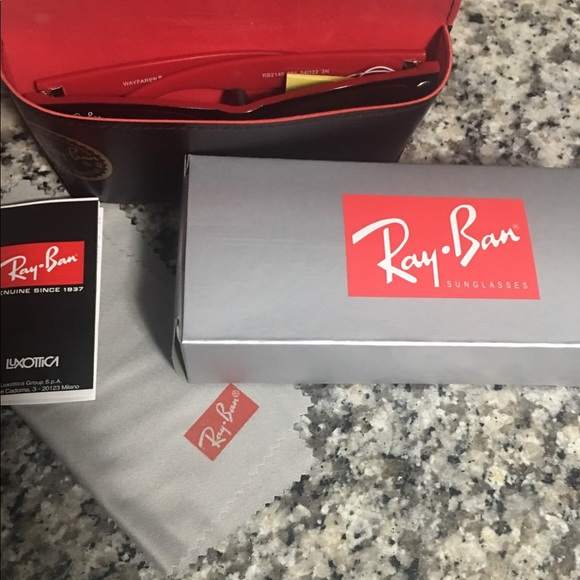 Ray-Ban Wayfarer - Picture 7 of 8